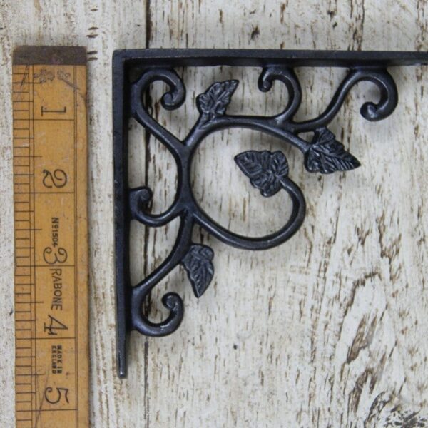 Shelf Bracket LEAF Design Cast Antique Iron 115mm x 115mm